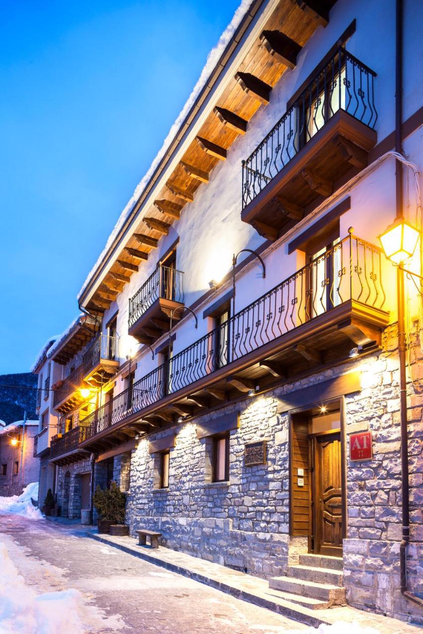 ホテル Casa Rios ビエスカス エクステリア 写真